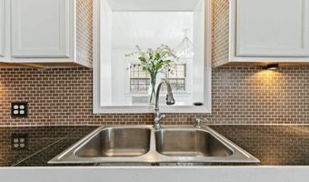 301 E Craig St, Atmore, AL 36502