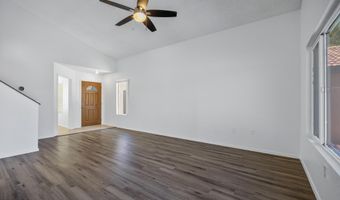 444 S MEADOWS Dr, Chandler, AZ 85224