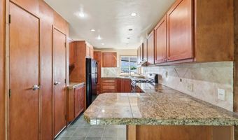 275 S Worthington St 14, Spring Valley, CA 91977