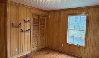 1612 Lees Chapel Rd, Albany, KY 42602