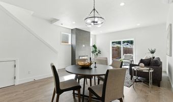 6888 SE Lamphier St, Milwaukie, OR 97222
