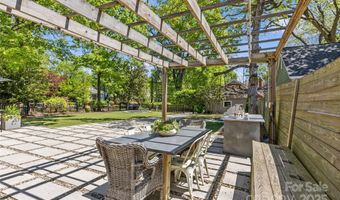 1726 The Plz, Charlotte, NC 28205