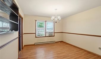 603 E Main St, Anna, OH 45302