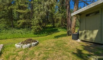 107 S Van Wyck Ave, Cascade, ID 83611