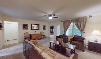 4 Bow Center Rd Unit B2, Bow, NH 03304