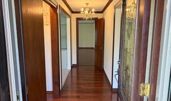 445 S Countryside Dr, Ashland, OH 44805