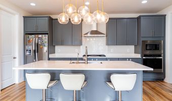 41914 SPRING AIR Dr, Brambleton, VA 20148
