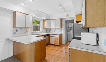 12422 SARAH Ln, Bowie, MD 20715