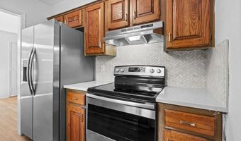 30 Mellor Ln, Bella Vista, AR 72715