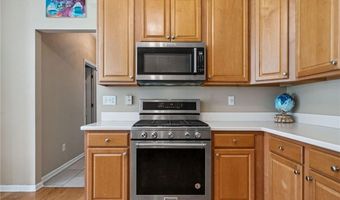 119 Hollytrace Ln, Ball Ground, GA 30107