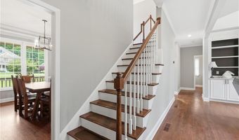 127 Laurel Ridge Dr, Alpharetta, GA 30004