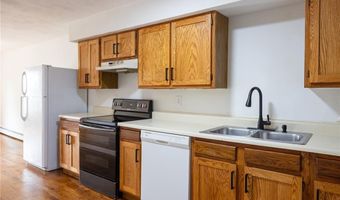 420 Woodward Rd 28, North Providence, RI 02904