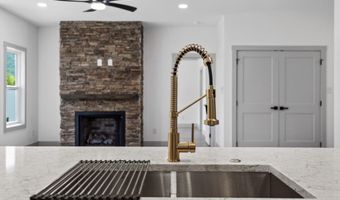 121 Blue Phlox Ln, Andersonville, TN 37705