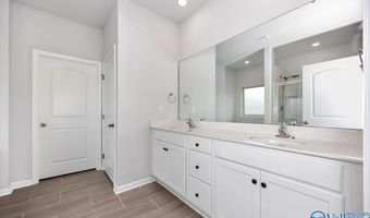 22910 Regent Dr, Athens, AL 35613