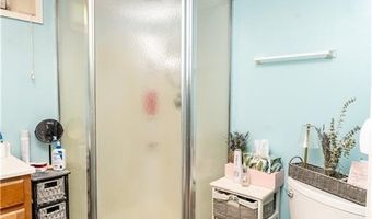 460 Hammet Rd, Coventry, RI 02816