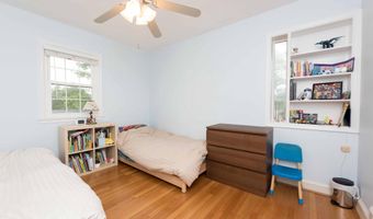 1524 N KENTUCKY St, Arlington, VA 22205