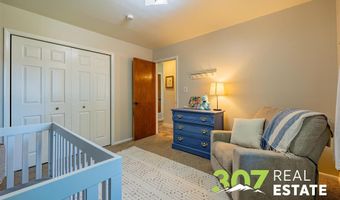 153 E 1st St N, Cowley, WY 82420