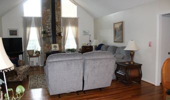 1170 Hanging Rock Rd, Boiling Springs, SC 29316