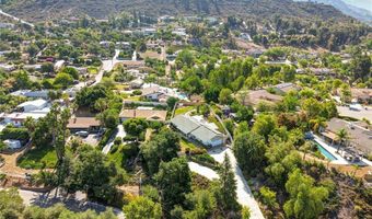 26305 N Broadway, Escondido, CA 92026