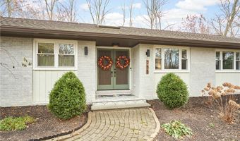 755 Sand Run Rd, Akron, OH 44313