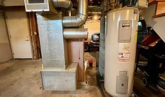 80 Maynesboro St, Berlin, NH 03570
