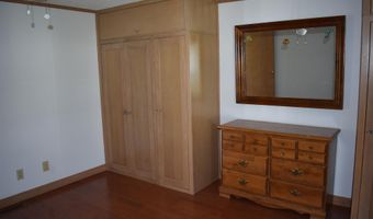 89 Roland St, Barton, VT 05822