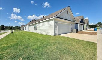 900 NE Heights Ln, Bentonville, AR 72712