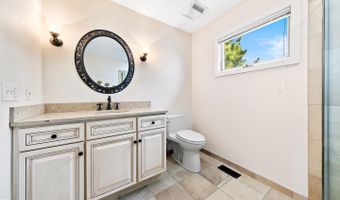 1039- B LONG BEACH Blvd, Beach Haven, NJ 08008