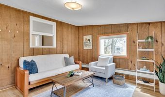 19 Tremlett Rd, Billerica, MA 01821