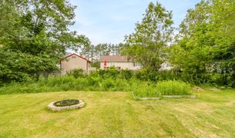 95 Yankee Ave, Bangor, ME 04401
