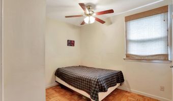 224 Walling Pl, North Middletown, NJ 07748