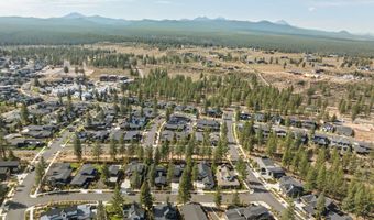 1185 NW Singleton Pl, Bend, OR 97703
