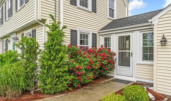 25 Marshall Way, East Providence, RI 02916