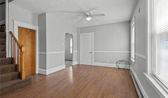 9 Gardner Ave, Cranston, RI 02910