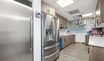 4200 DANIELS Ave, Annandale, VA 22003