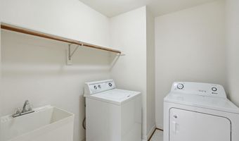 10417 SNOW POINT Dr, Bethesda, MD 20814