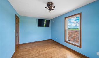 17851 County Rd E45, Anamosa, IA 52205