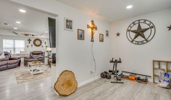 109 W Purdom Ave, Alvarado, TX 76009