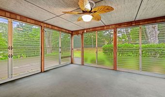 23 Nolan Dr, Bloomfield, CT 06002