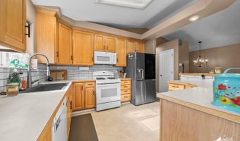 8688 Little Brook Cir, Anchorage, AK 99507