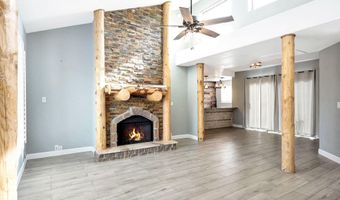 37222 N TOM DARLINGTON Dr 12, Carefree, AZ 85377