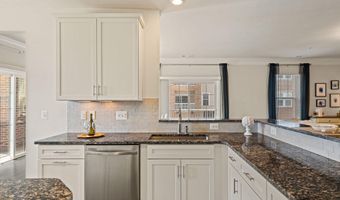 20505 LITTLE CREEK Ter 207, Ashburn, VA 20147