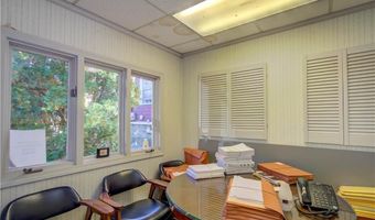 3214 Post Rd, Warwick, RI 02886
