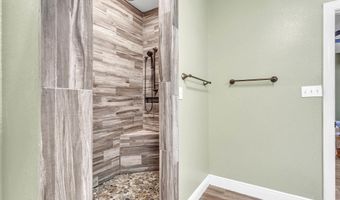 5406 Steele Rd, Baker, FL 32531