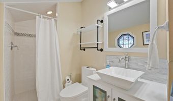 110 5th Ave, Belmar, NJ 07719