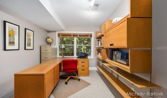 6404 Winter Run Dr SE, Ada, MI 49301