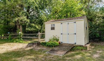 1449 FORT WASHINGTON Ave, Ambler, PA 19002