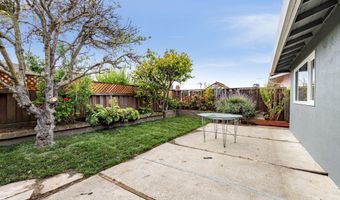 413 Grand St, Alameda, CA 94501