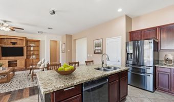 146 W BLUE LAGOON Dr, Casa Grande, AZ 85122