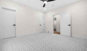 1905 N TAYLOR St, Arlington, VA 22207